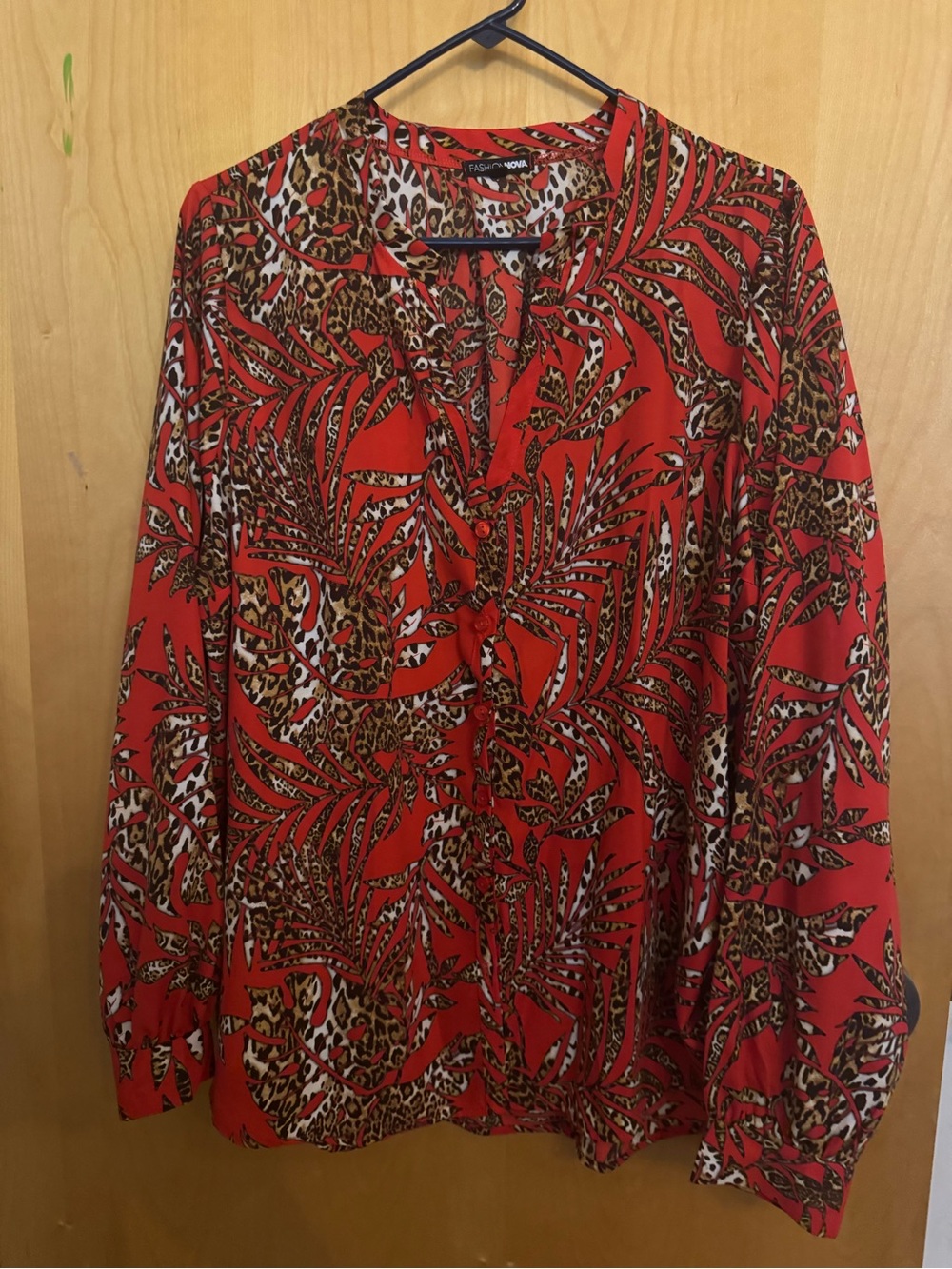 Fashion Nova Red Leopard Palm Print Blouse Shirt 1X Button down long sleeve